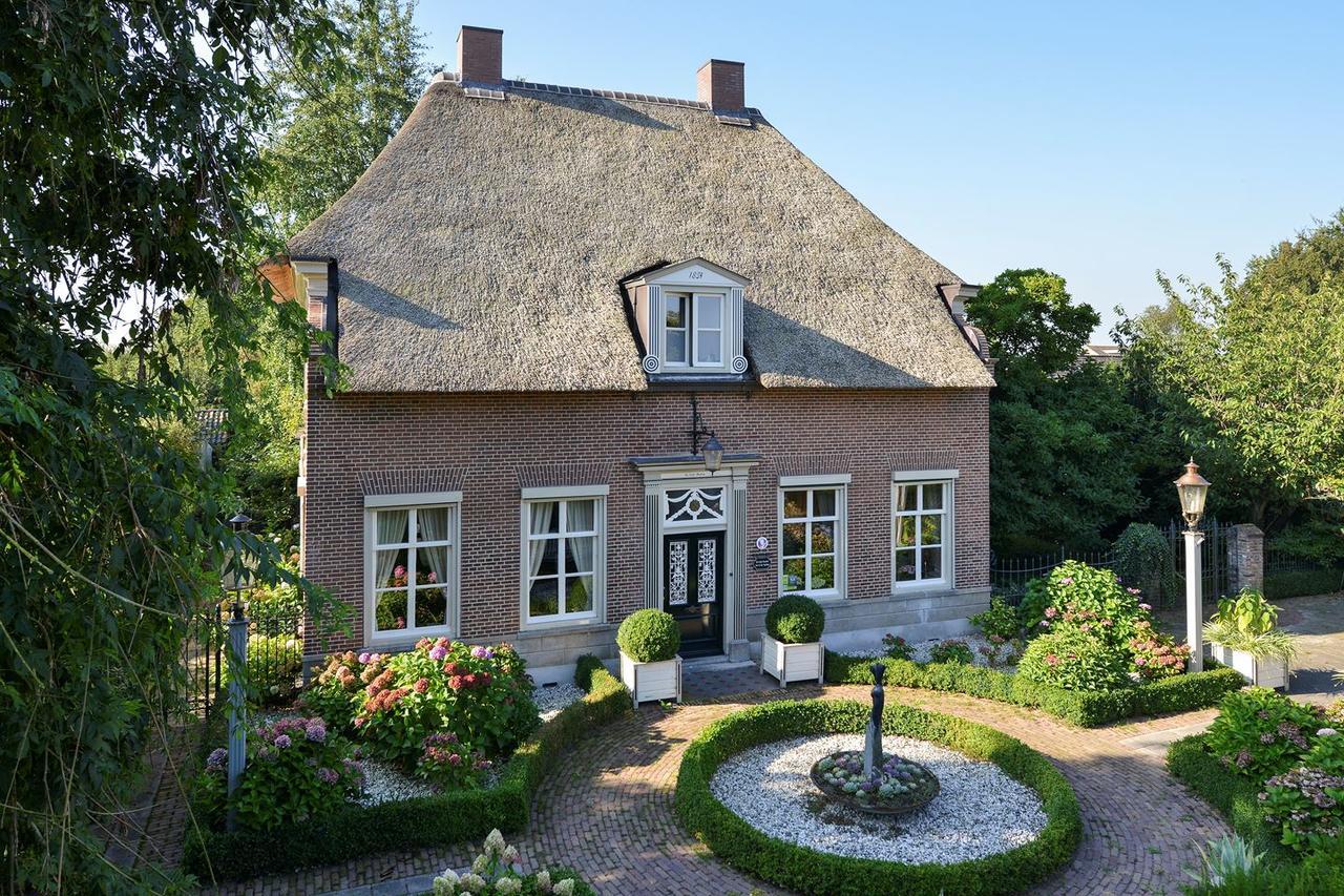 Bed and Breakfast De Oude Pastorie Macharen Exterior foto