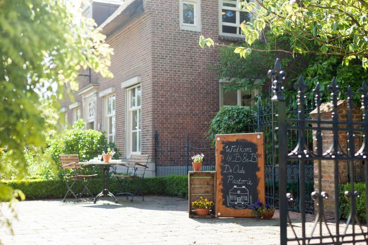 Bed and Breakfast De Oude Pastorie Macharen Exterior foto